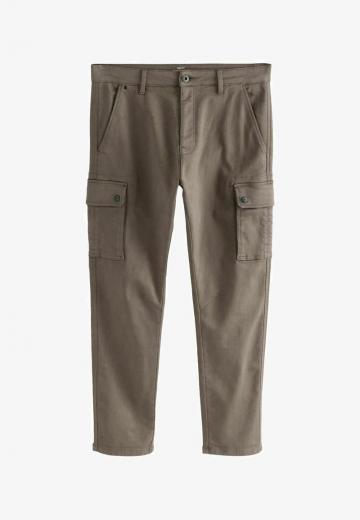 Брюки с накладными карманами