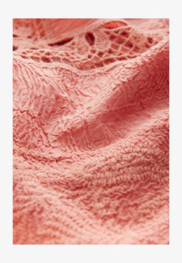 Короткая куртка