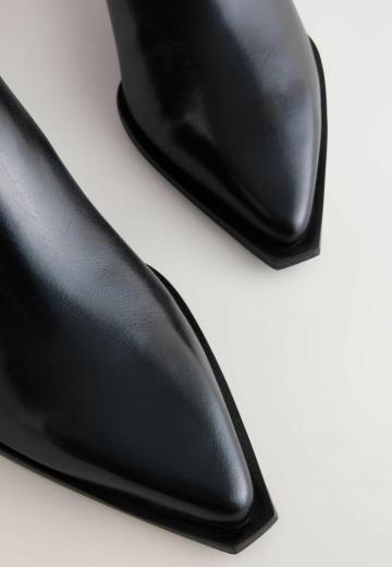 Ковбойские сапоги