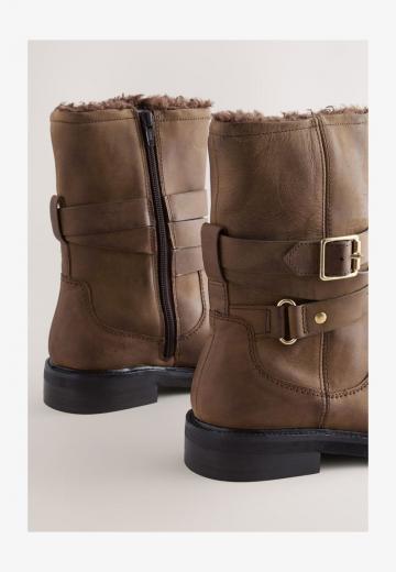 Широкие сапоги