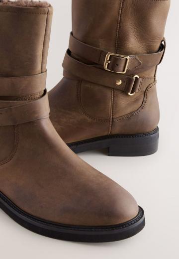 Широкие сапоги