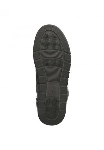 Зимние ботинки