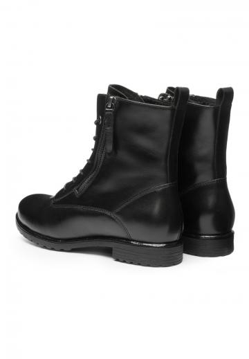 Зимние ботинки