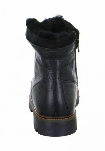 Зимние ботинки