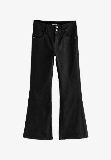 Клешеные джинсы