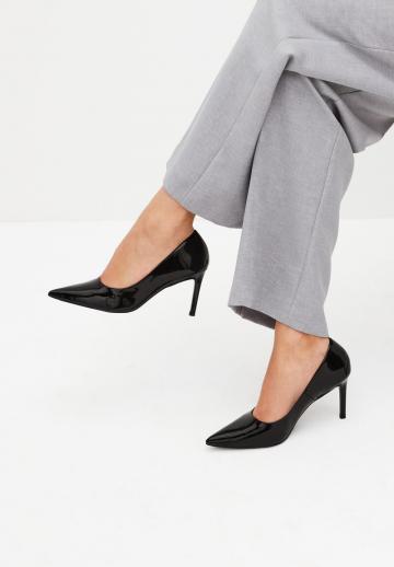 Туфли на высоком каблуке
