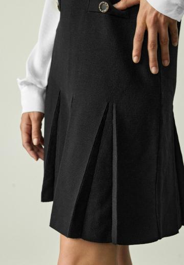 Вязаное платье