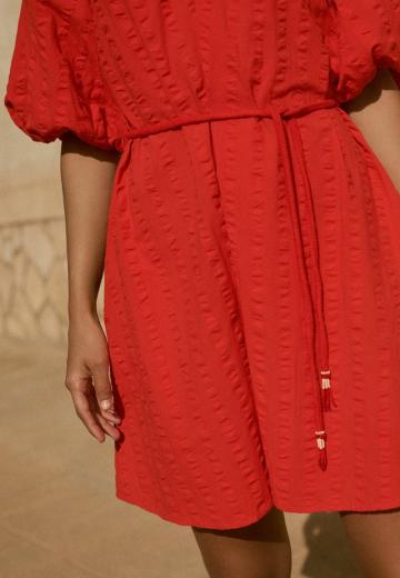 Короткое платье