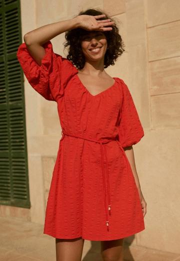 Короткое платье