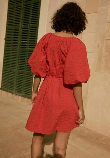 Короткое платье