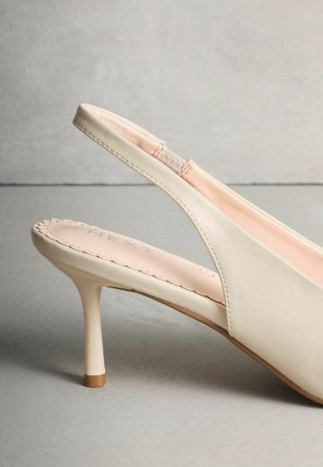 Туфли с открытым носом