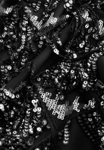 Короткая куртка