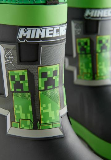 Резиновые сапоги