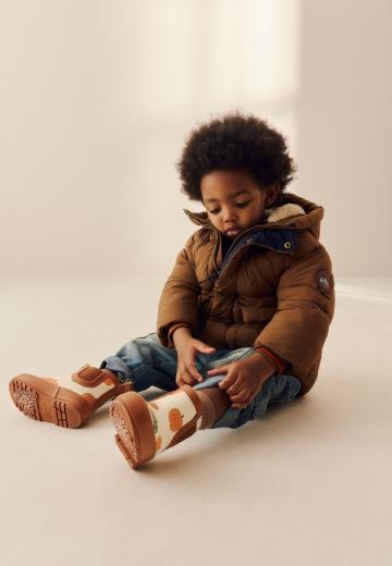 Резиновые сапоги