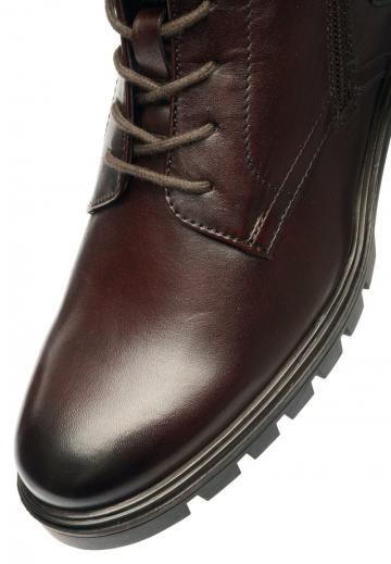 Ботинки на шнуровке