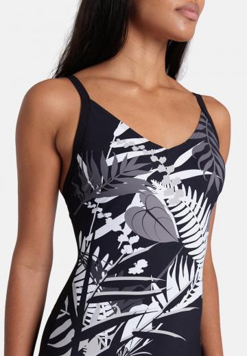 Слитный купальник