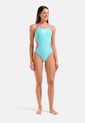 Слитный купальник