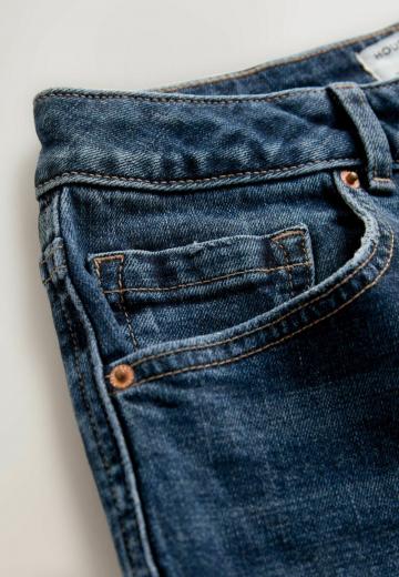 Клешеные брюки