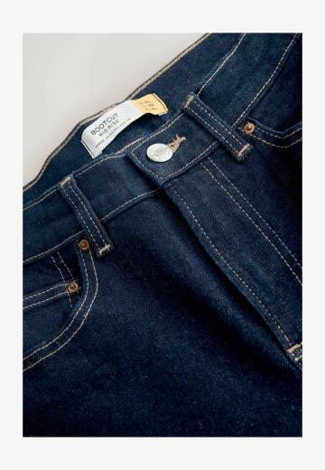 Клешеные брюки