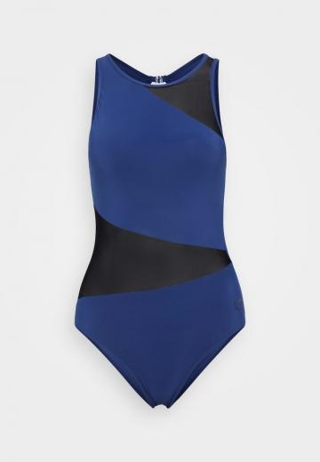 Слитный купальник