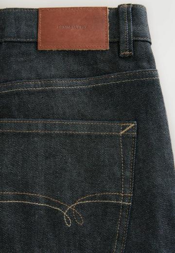 Прямые джинсы