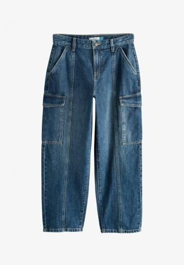 Прямые джинсы