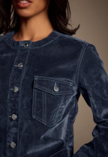 Джинсовая жилетка