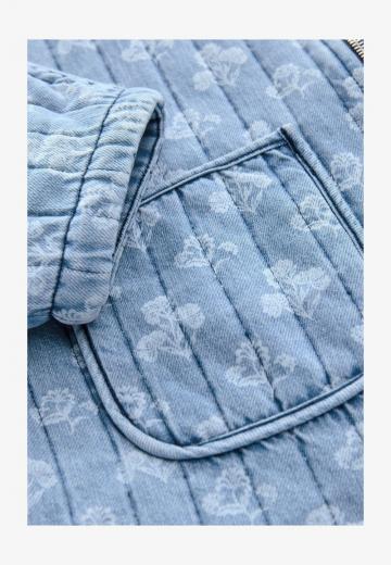 Джинсовая жилетка