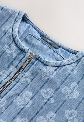 Джинсовая жилетка