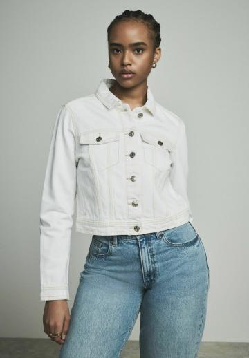 Джинсовая жилетка