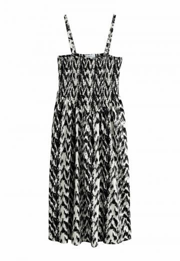 Платье без бретелек