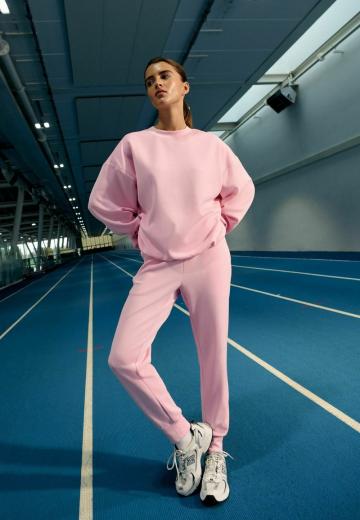 Спортивные штаны