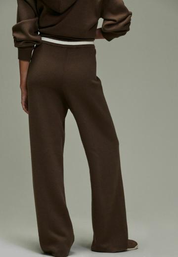 Спортивные штаны