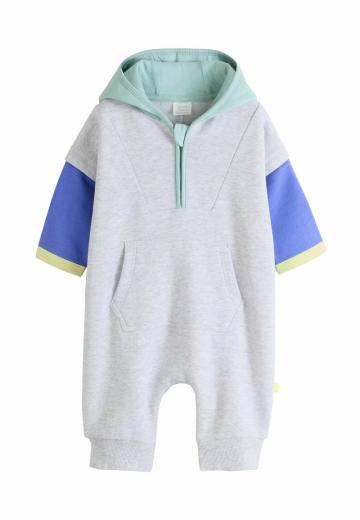 Набор одежды