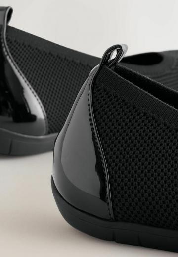 Спортивные балетки