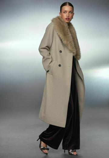 Шерстяное пальто