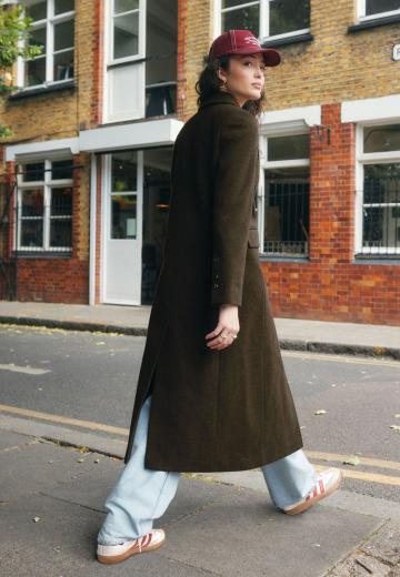 Шерстяное пальто