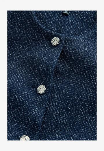 Короткое пальто