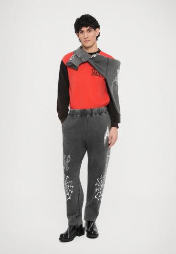 Спортивные штаны