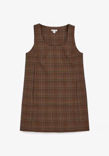 Короткое платье