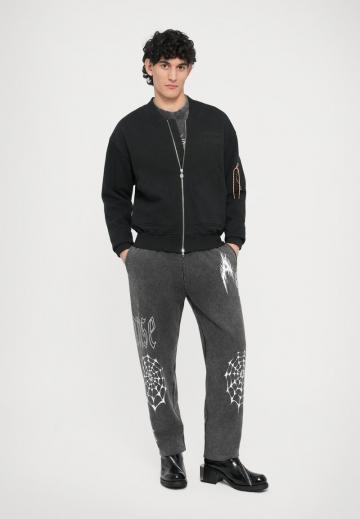 Куртка бомбер