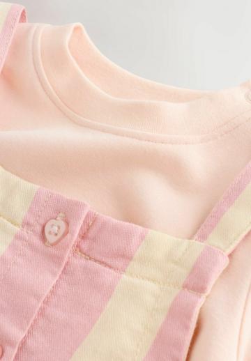 Набор одежды