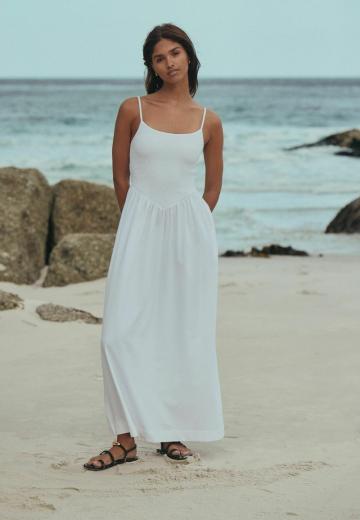 Платье без бретелек