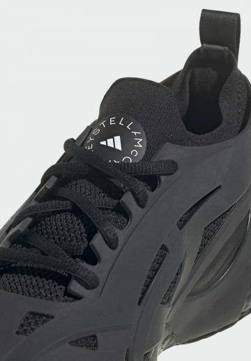 Тренировочные кроссовки