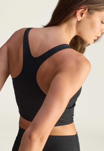 Спортивный топ