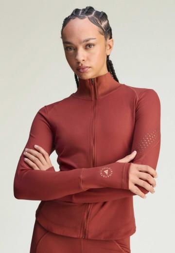 Спортивная куртка