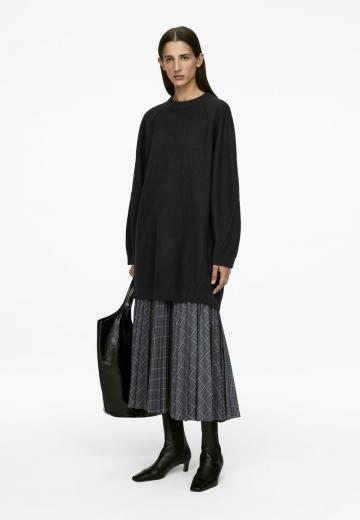 Вязаное платье