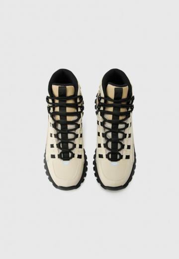 Высокие кеды