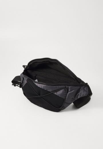 Сумка на пояс