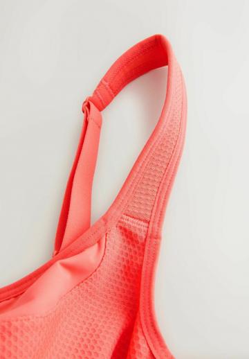 Бюстгальтер